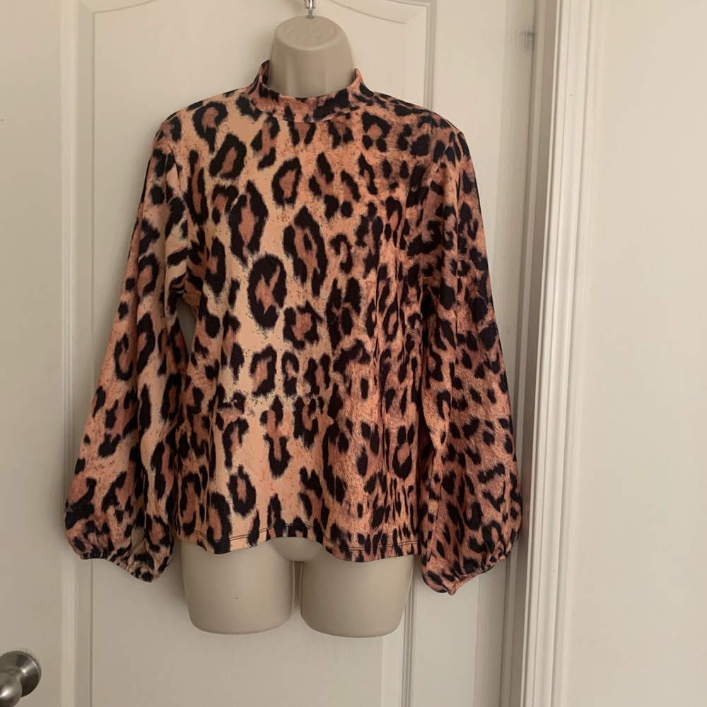 ZARA ANIMAL PRINT TOP